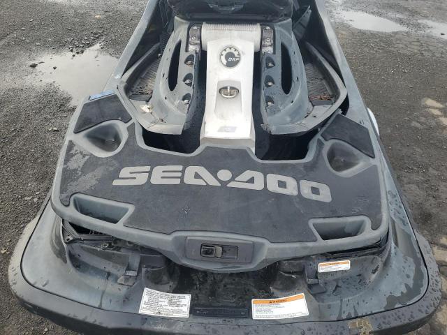 2017 SEADOO JET SKI #3271587395