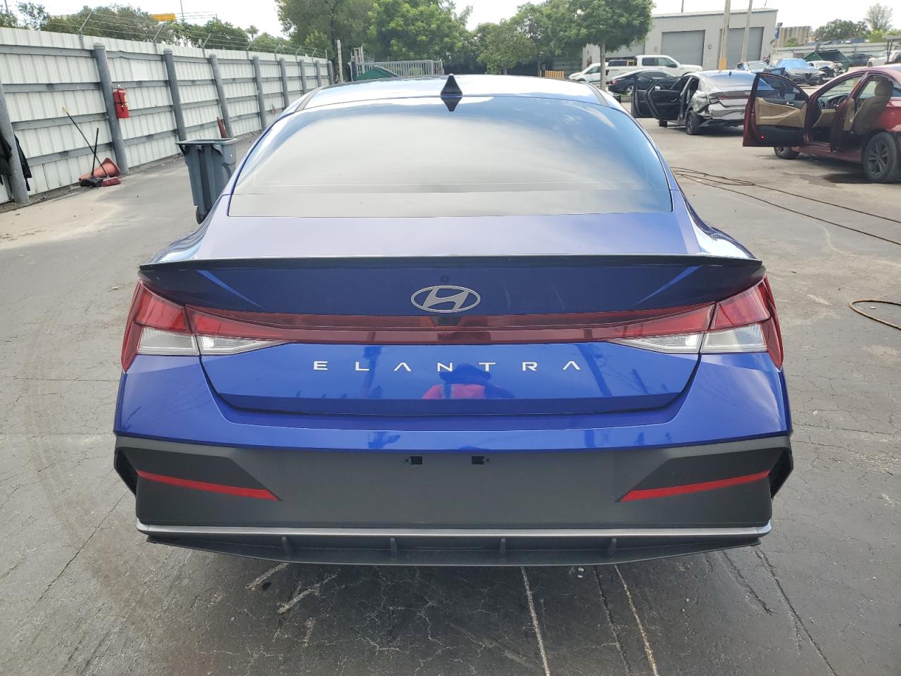 HYUNDAI ELANTRA SEL SPORT