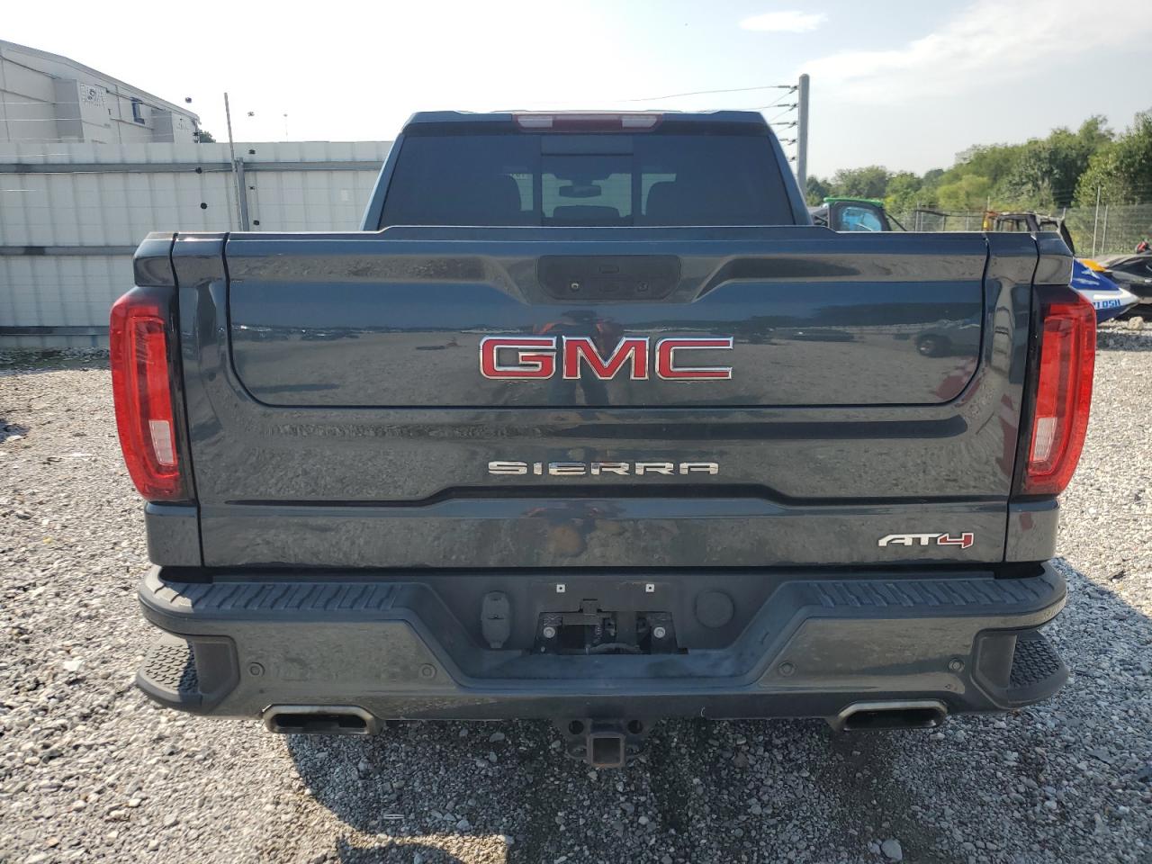 GMC SIERRA K1500 AT4
