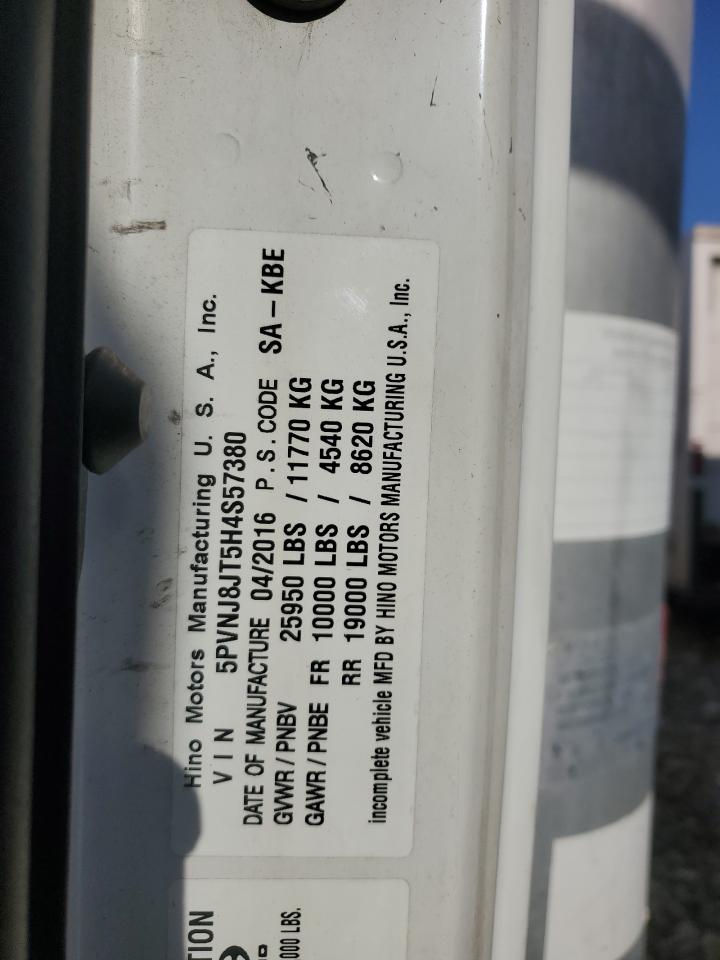 Lot #3254449141 2017 HINO 258/268