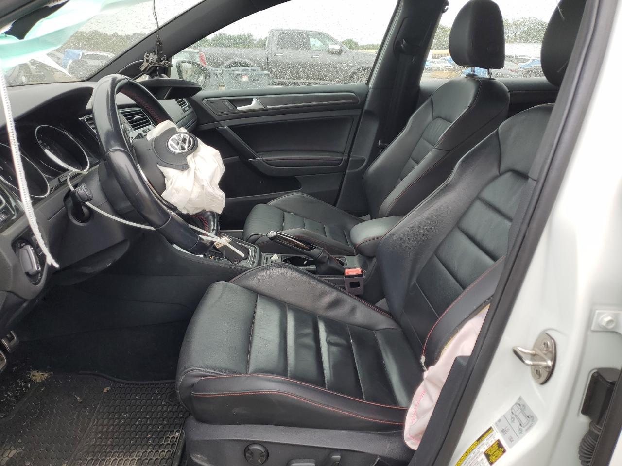 VOLKSWAGEN GOLF GTI S/SE