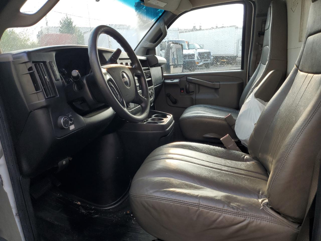 GMC SAVANA CUTAWAY G3500