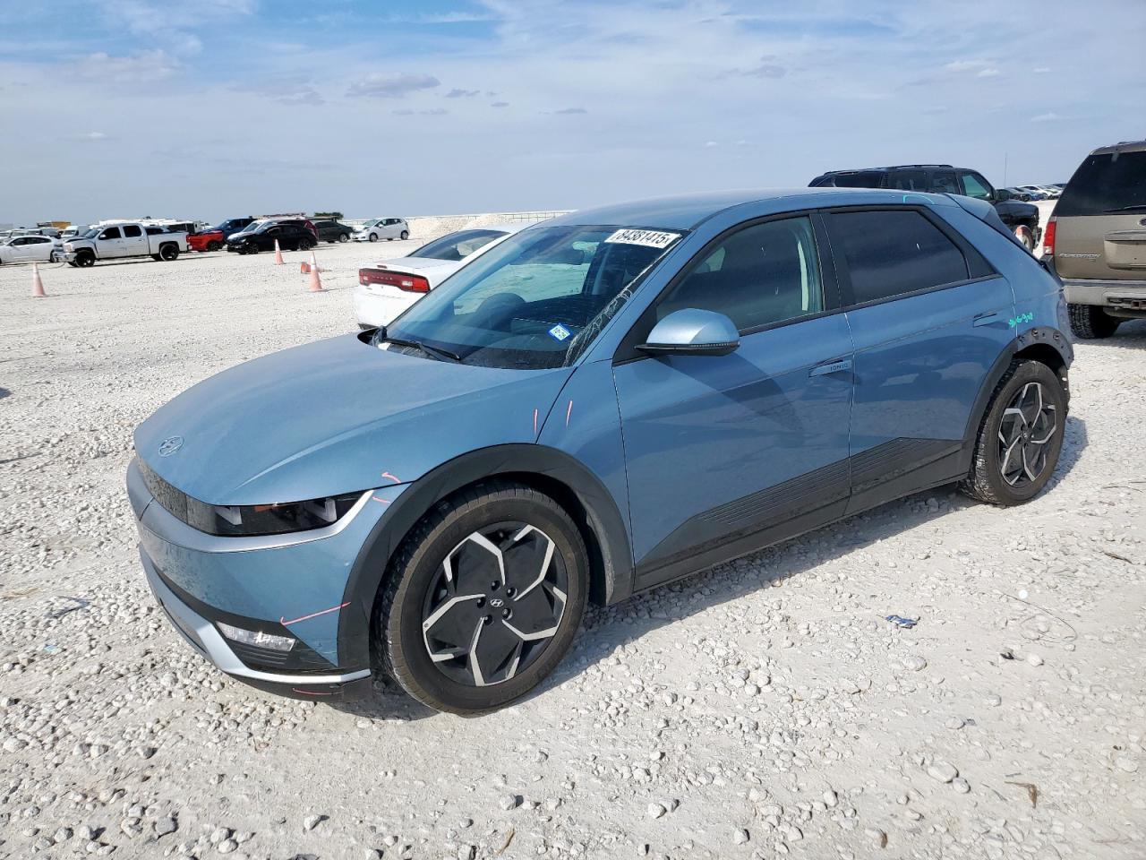 Lot #3309808325 2023 HYUNDAI IONIQ 5 SE