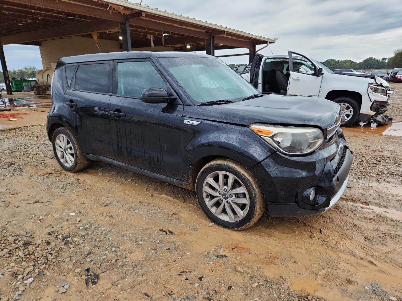 KIA SOUL +