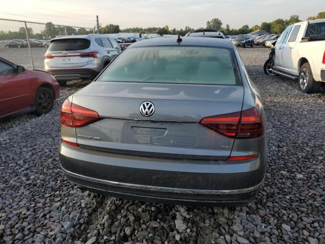 2017 VOLKSWAGEN PASSAT SEL 1VWCT7A32HC052808