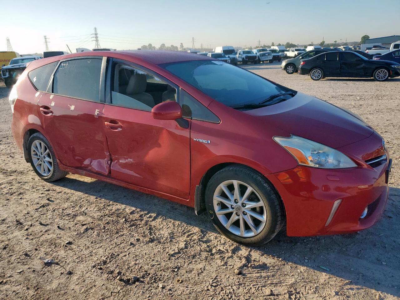 TOYOTA PRIUS V