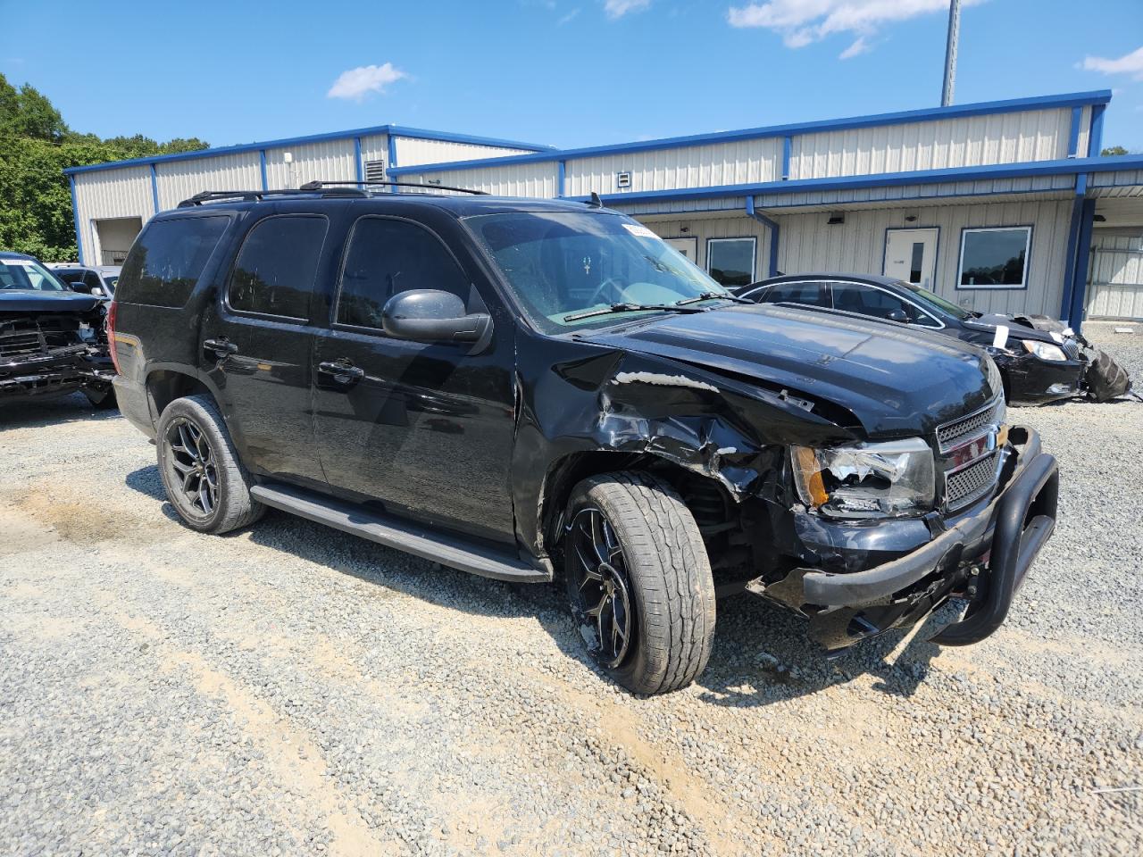 CHEVROLET TAHOE K1500 LT
