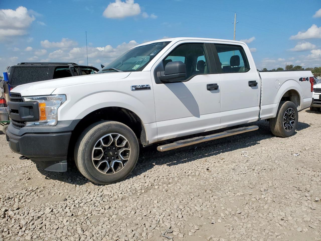 FORD F-150 SUPERCREW