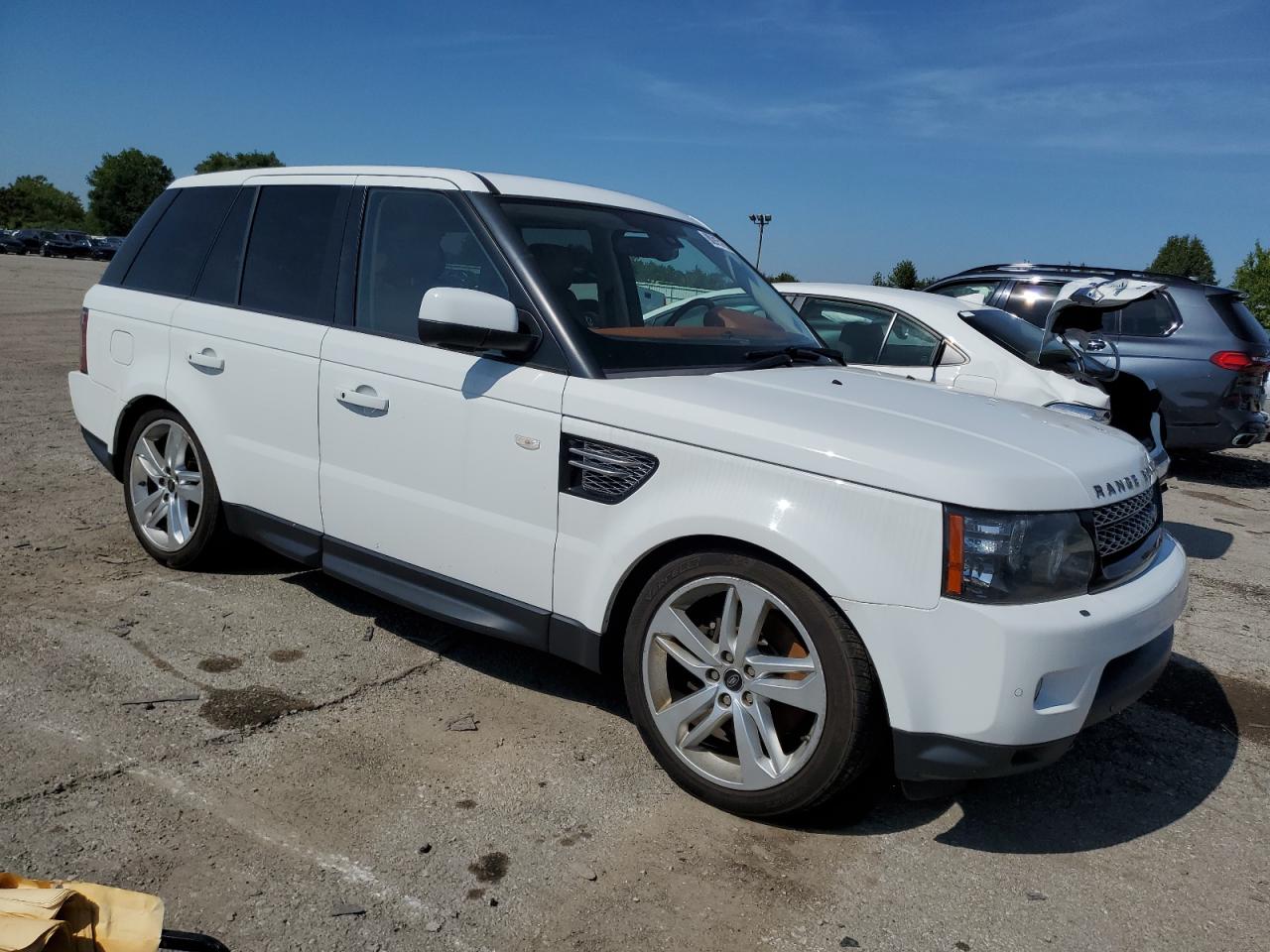 Lot #3282468579 2013 LAND RANGE ROVER SPORT HSE LUXURY