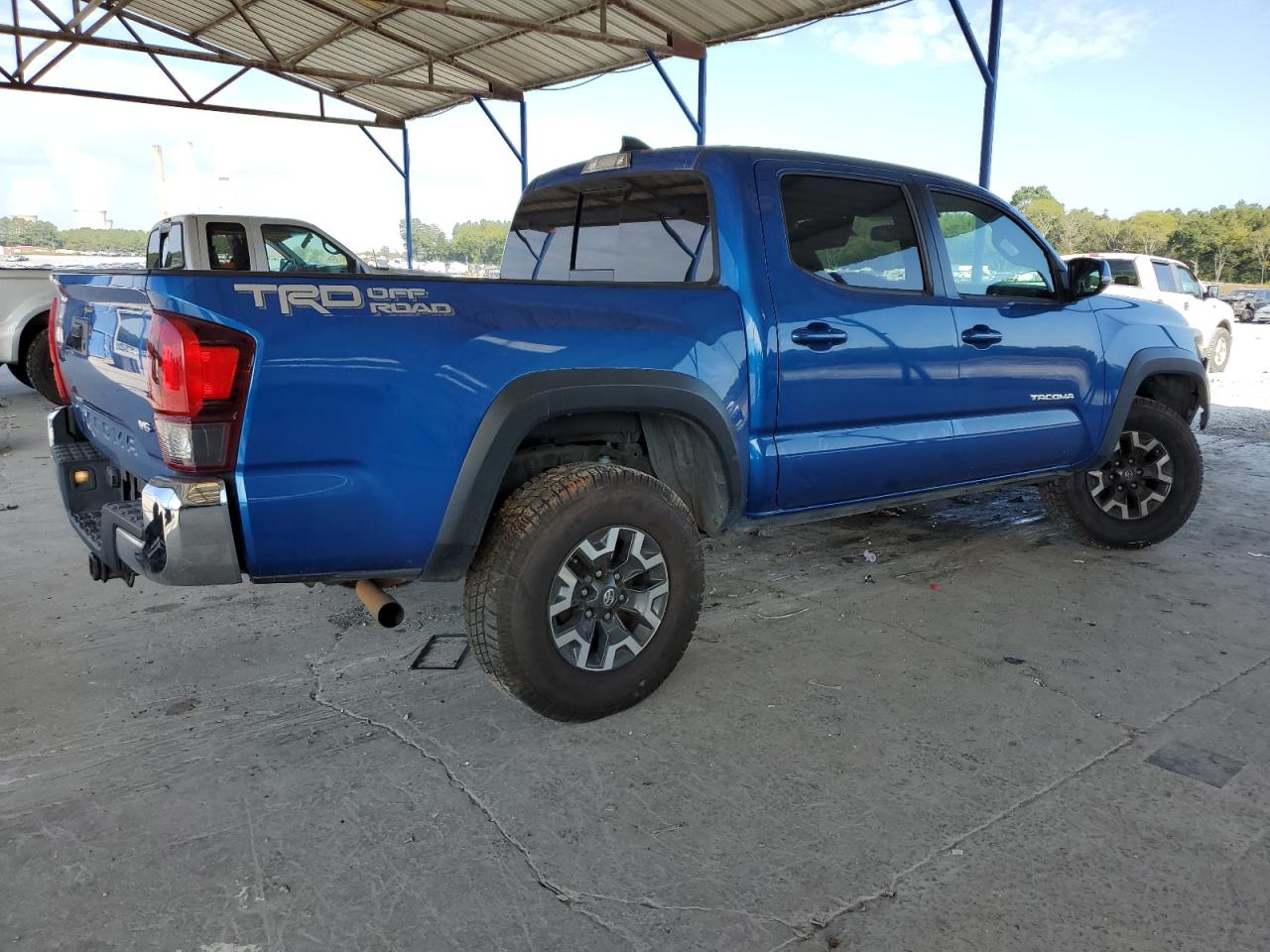 TOYOTA TACOMA DOUBLE CAB