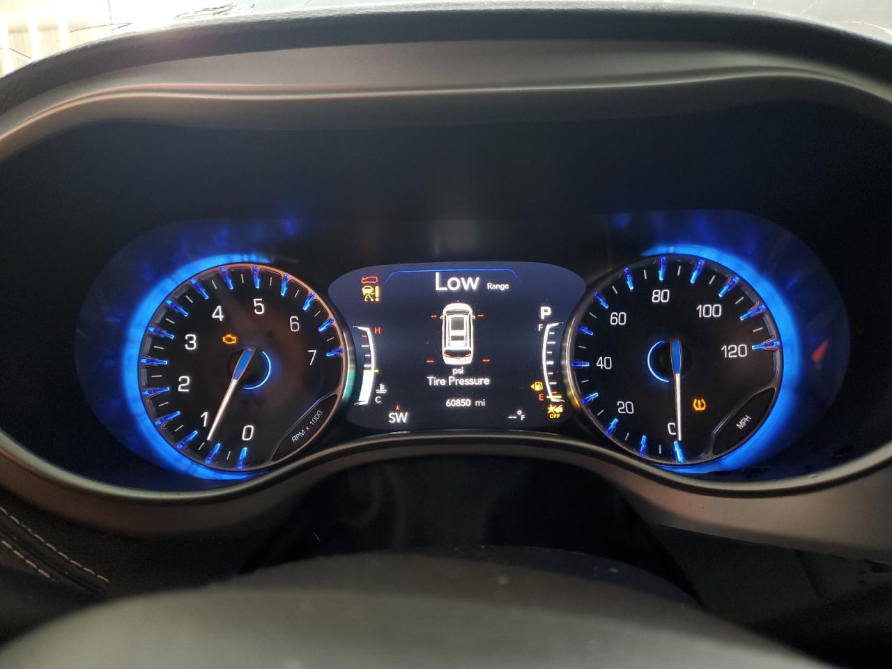 CHRYSLER PACIFICA TOURING