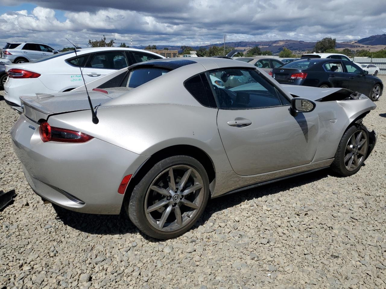MAZDA MX-5 GRAND TOURING