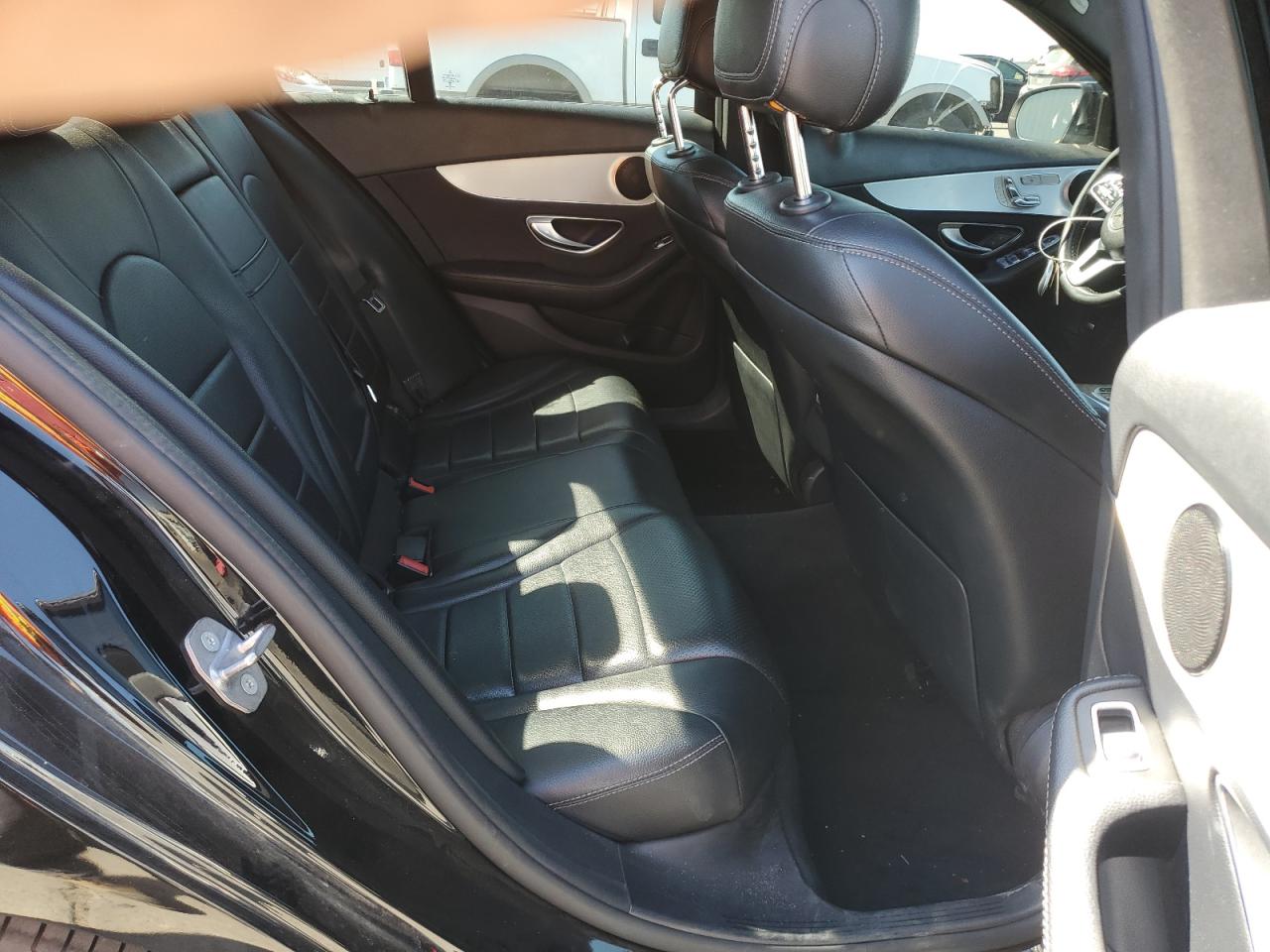 MERCEDES-BENZ C-CLASS 300