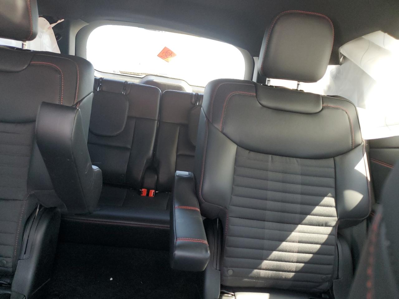 FORD EXPLORER ST-LINE