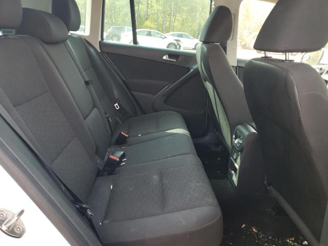 2015 VOLKSWAGEN TIGUAN S WVGJV7AXXFW601699