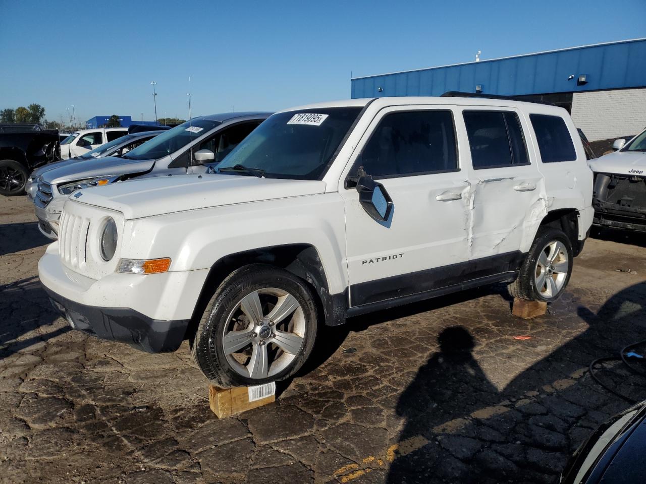 Lot #3298058131 2014 JEEP PATRIOT LA