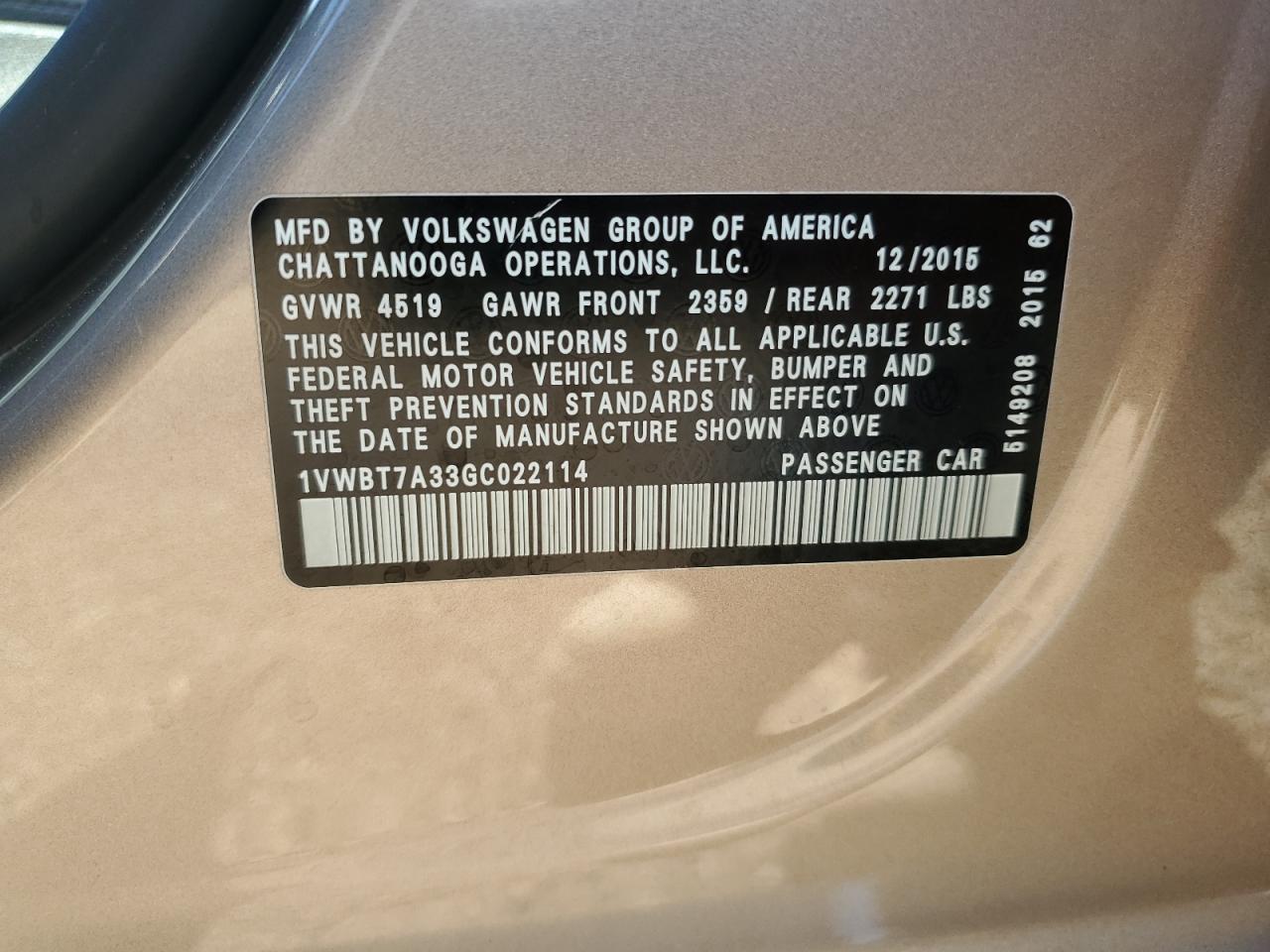 VOLKSWAGEN PASSAT SE