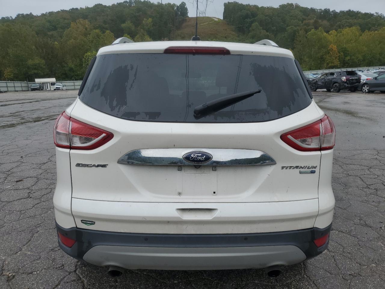 FORD ESCAPE TITANIUM