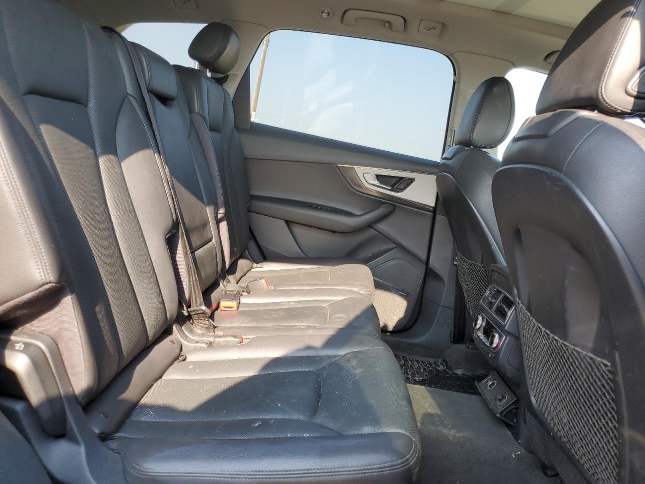 AUDI Q7 PREMIUM PLUS