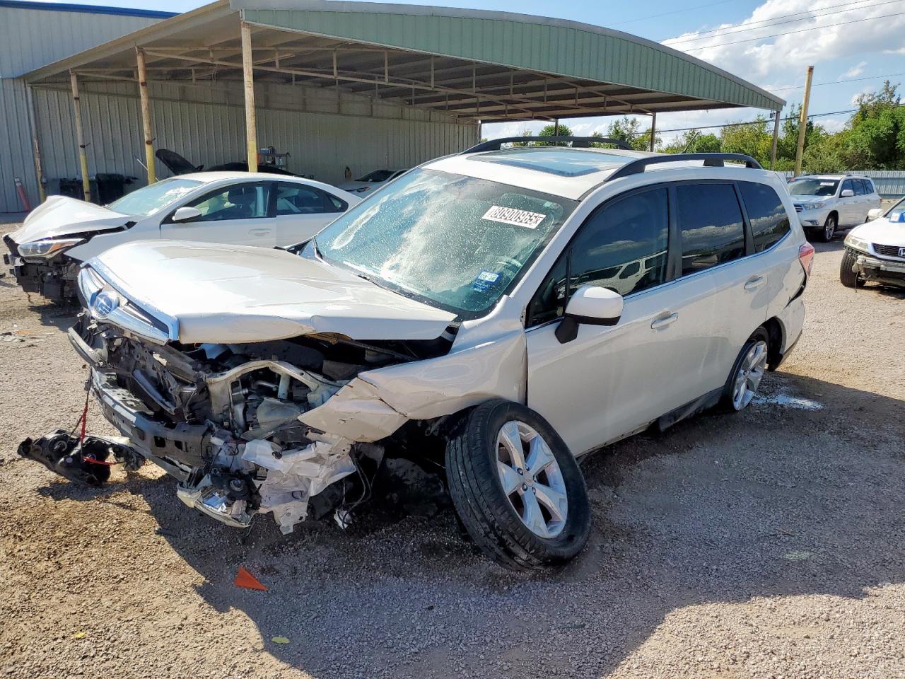  Salvage Subaru Forester