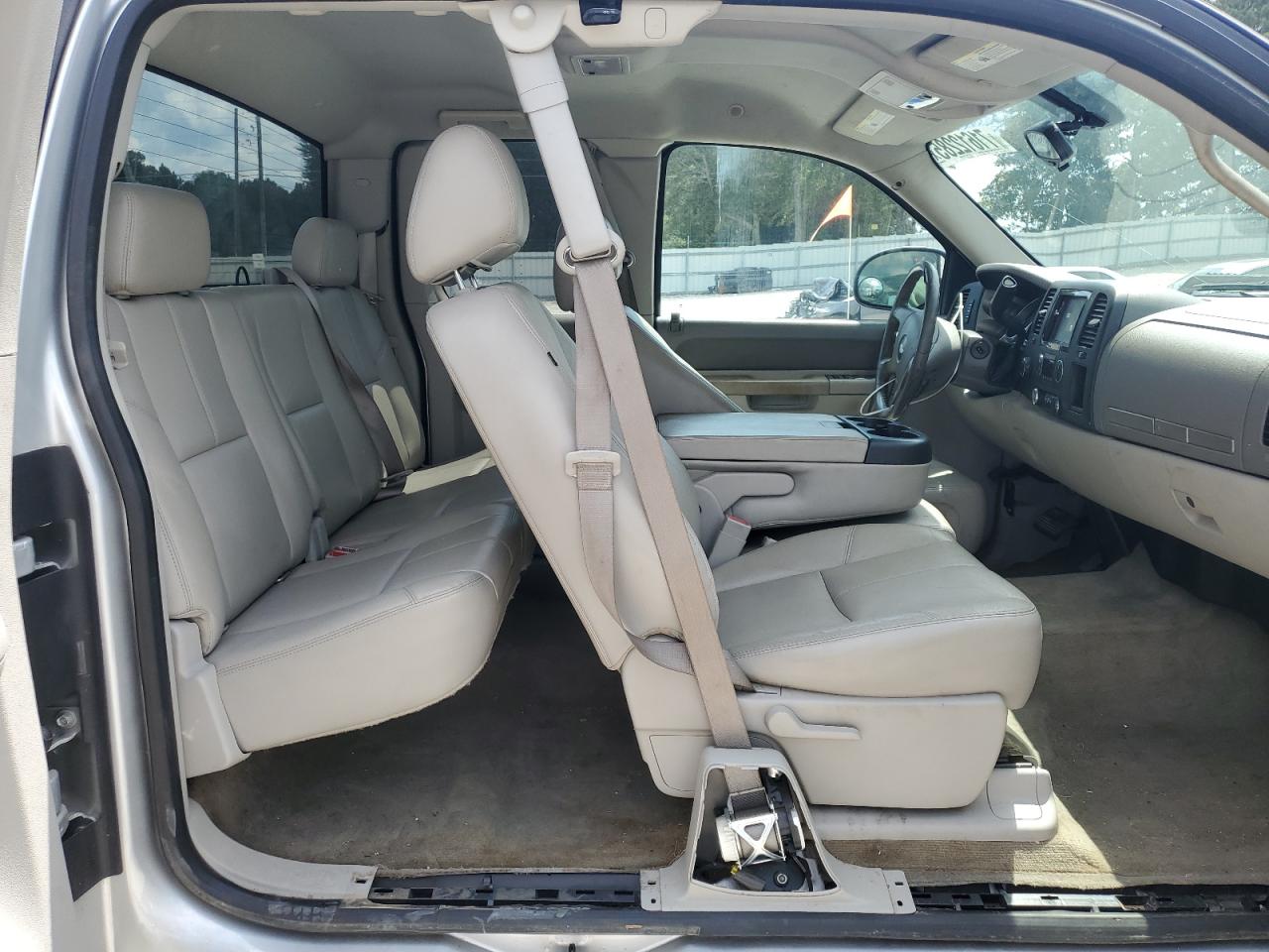 CHEVROLET SILVERADO K1500 LT