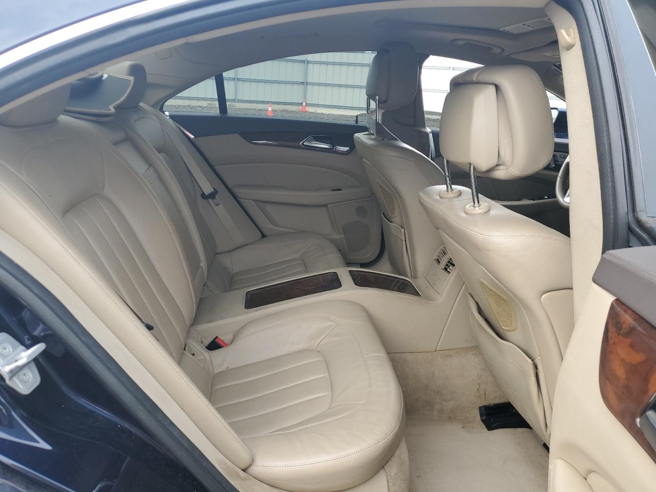 MERCEDES-BENZ CLS-CLASS 550 4MATIC