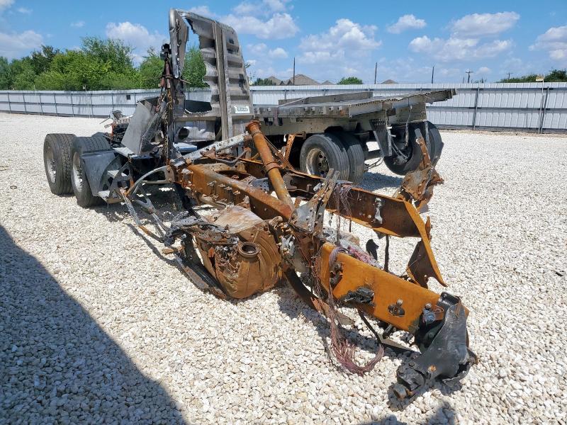 FREIGHTLINER CASCADIA 1
