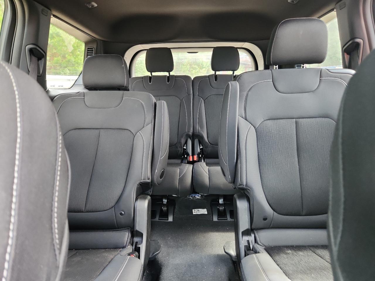 JEEP GRAND CHEROKEE L LAREDO