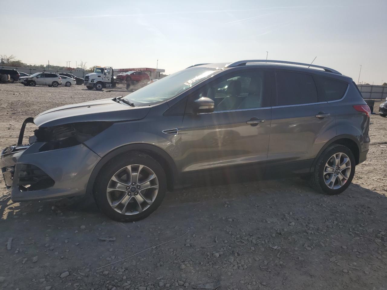 FORD ESCAPE TITANIUM