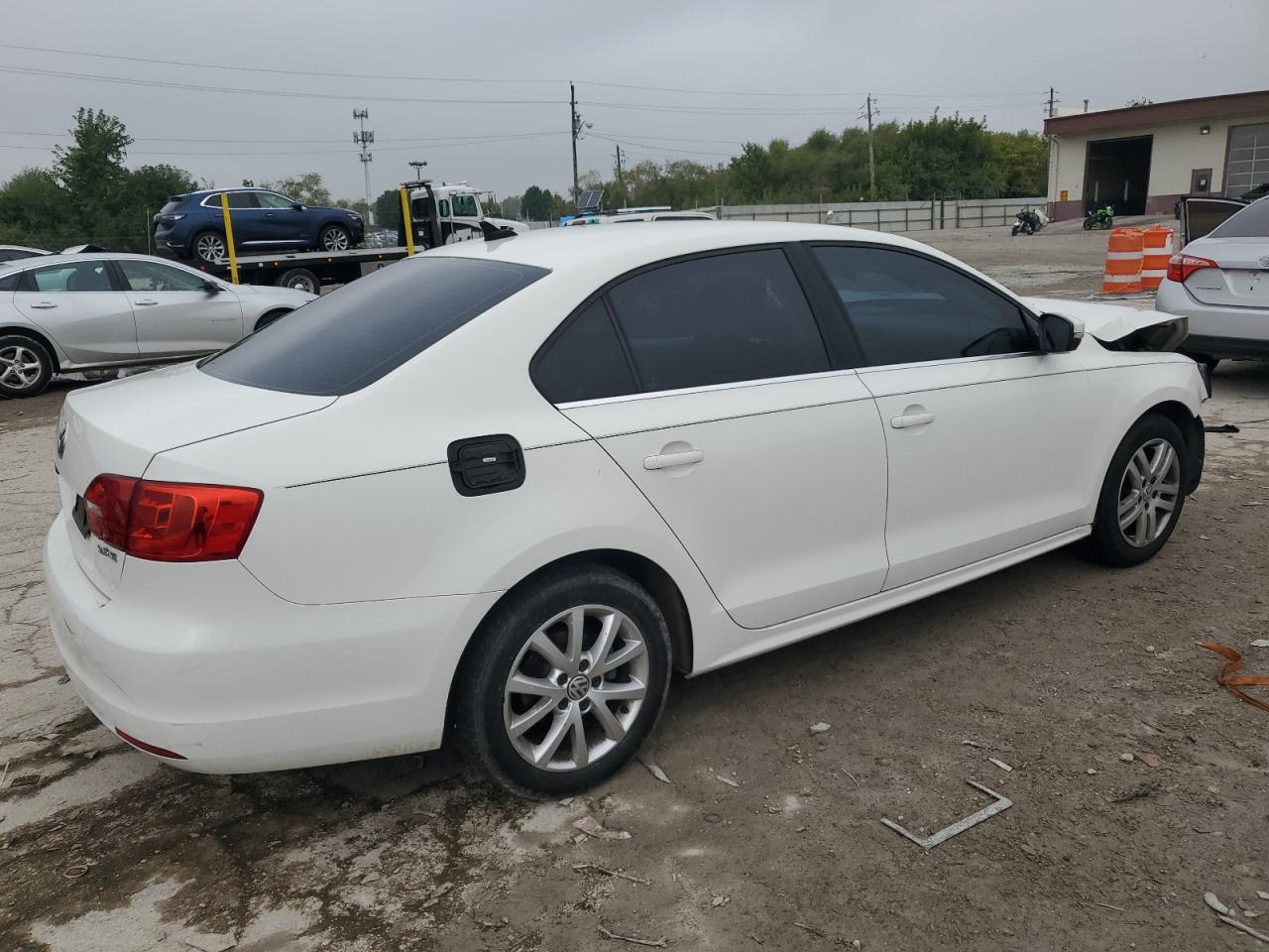 VOLKSWAGEN JETTA SE