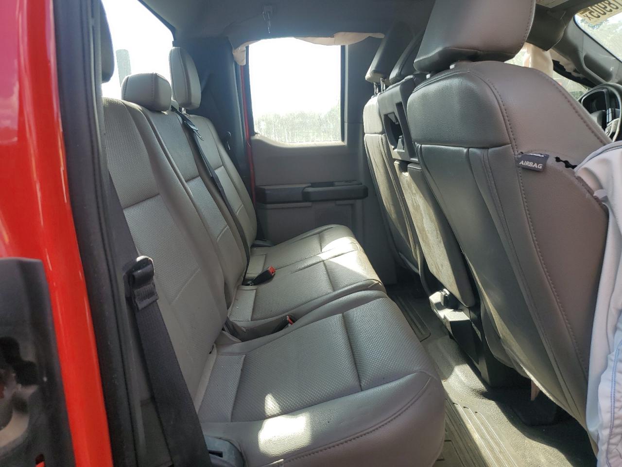 FORD F-350 SUPER DUTY