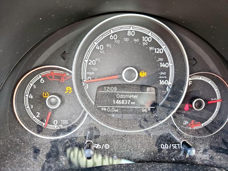 2017 VOLKSWAGEN BEETLE 1.8 3VWF17AT6HM624707