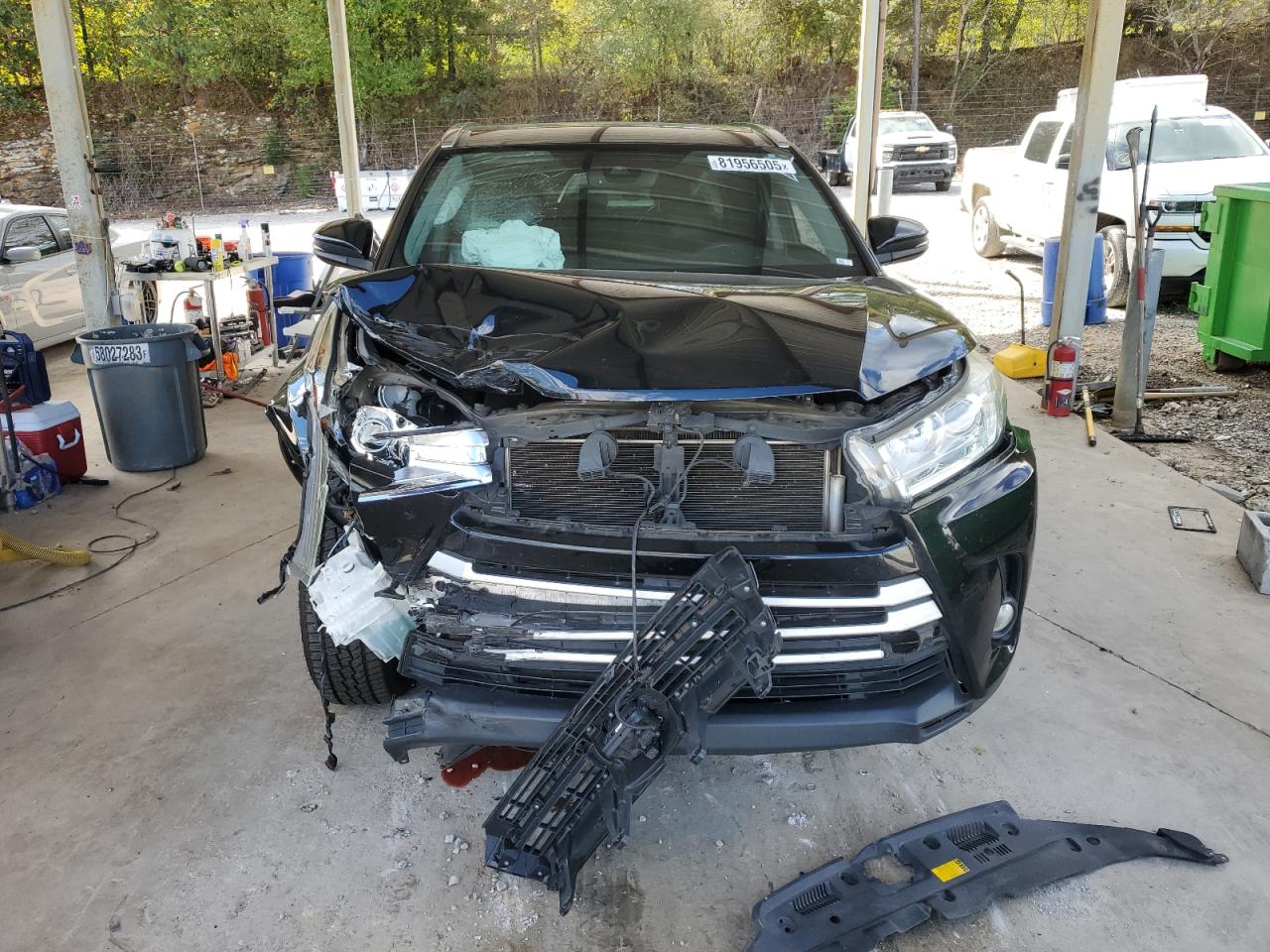 TOYOTA HIGHLANDER SE