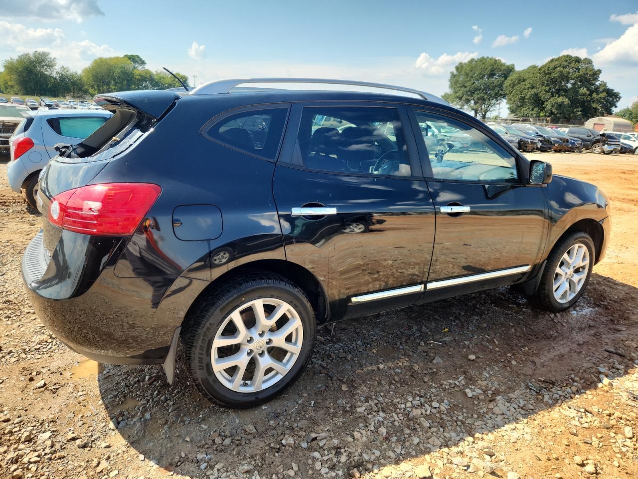 NISSAN ROGUE S