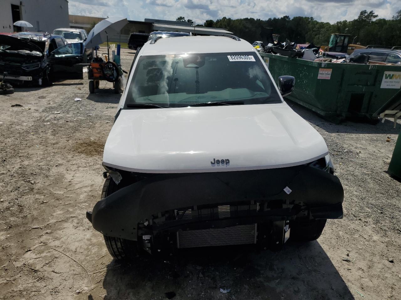 JEEP GRAND CHEROKEE LAREDO