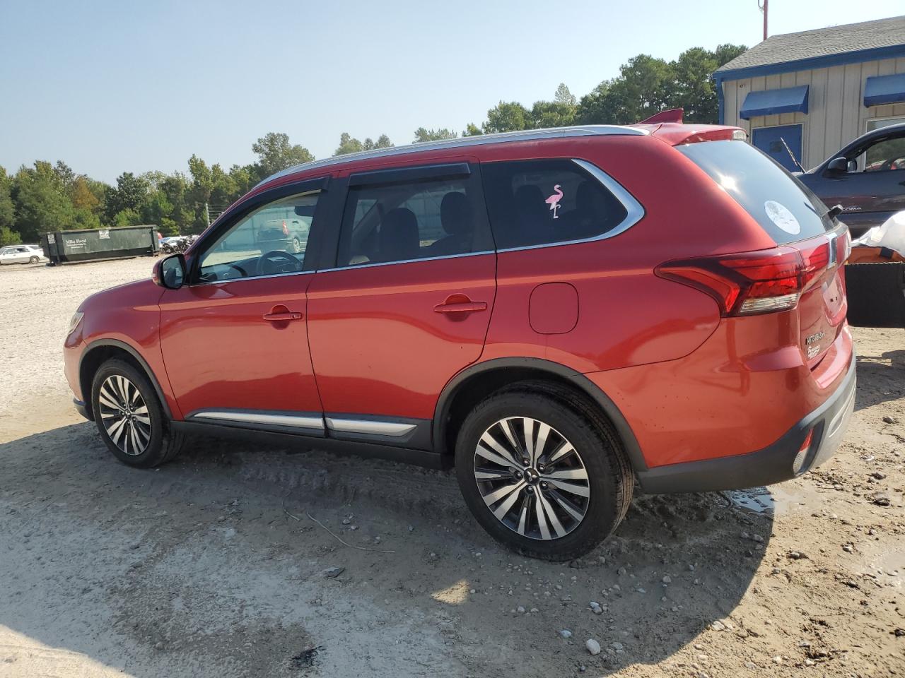 MITSUBISHI OUTLANDER SE