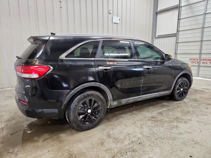 2017 KIA SORENTO LX 5XYPG4A34HG272485