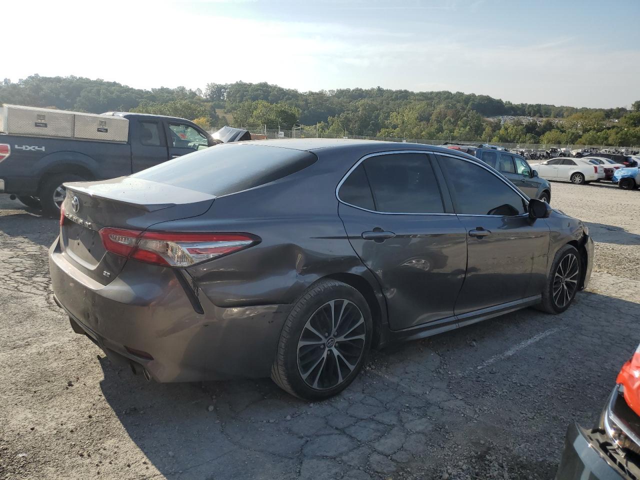 TOYOTA CAMRY L