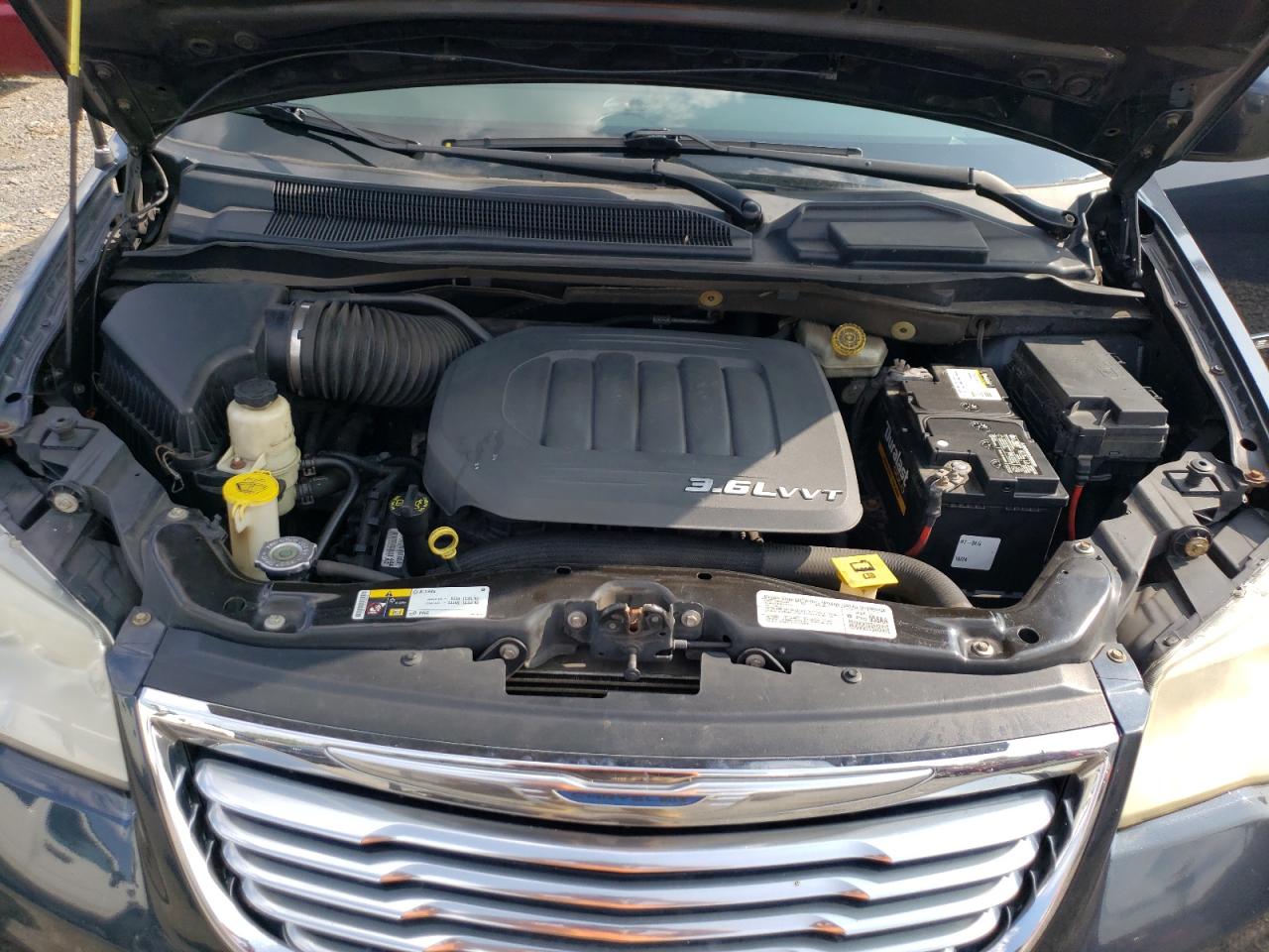 CHRYSLER TOWN & COUNTRY TOURING