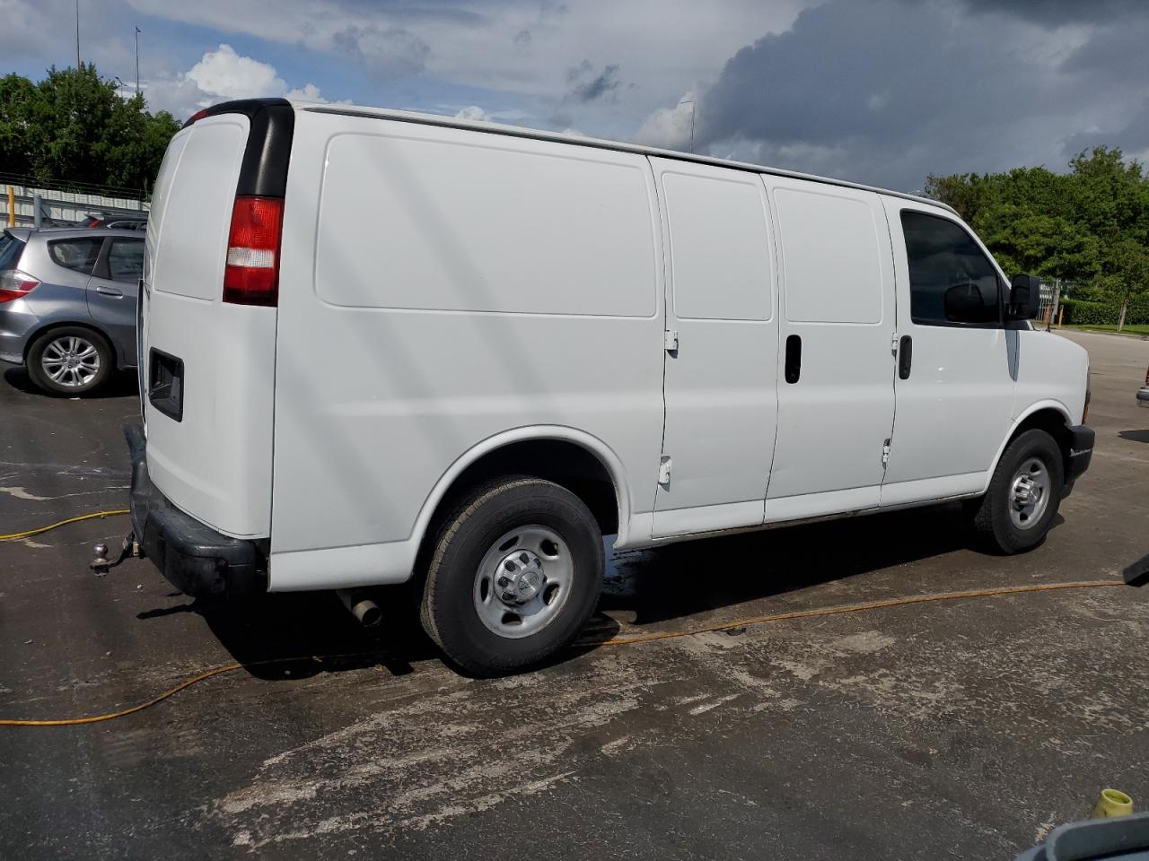 CHEVROLET EXPRESS G2