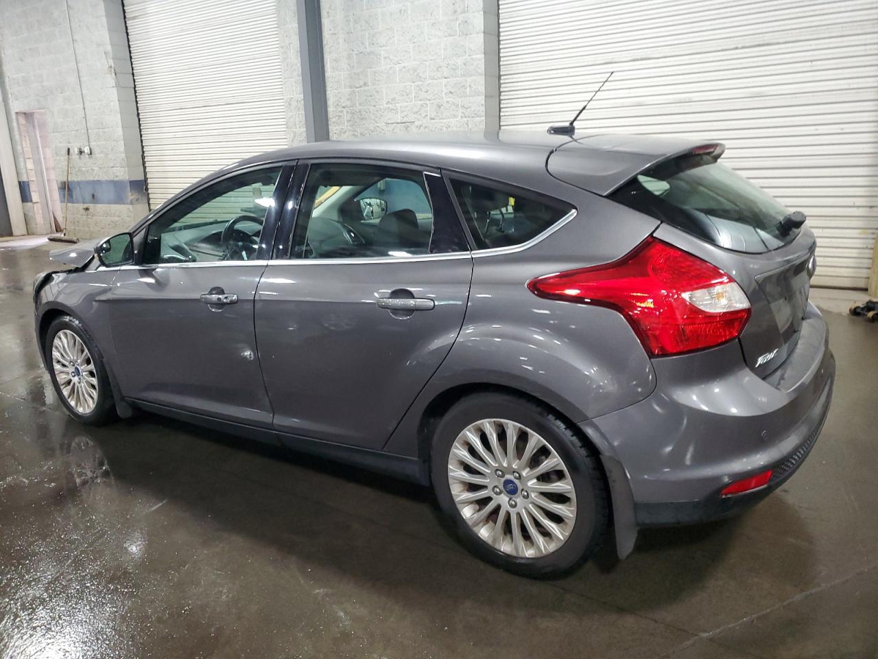 FORD FOCUS TITANIUM