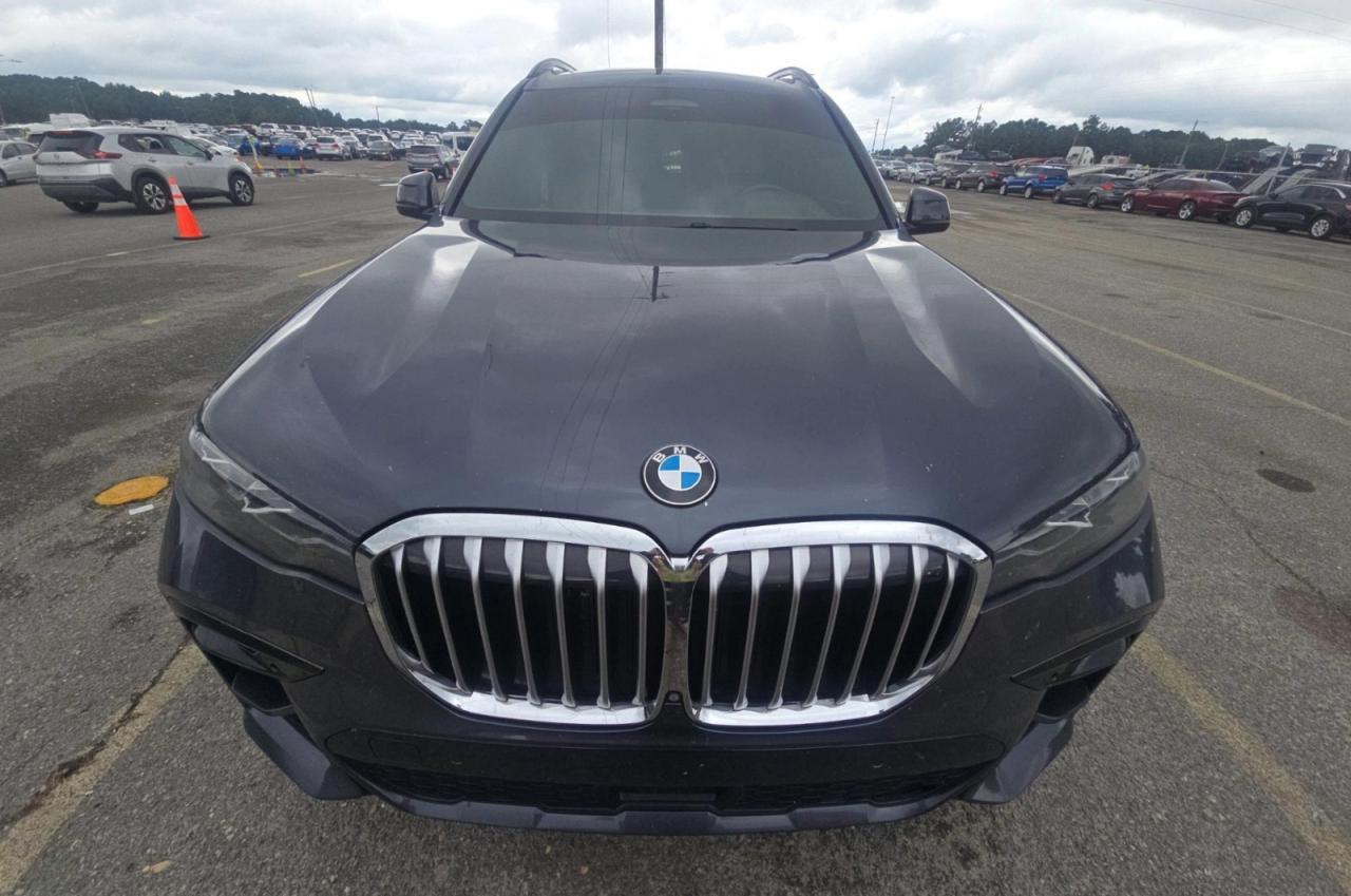 BMW X7 XDRIVE50I