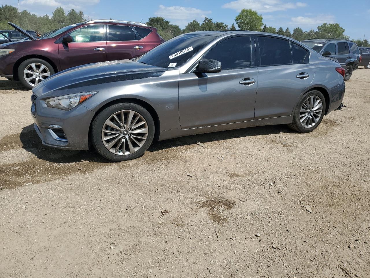 INFINITI Q50 LUXE