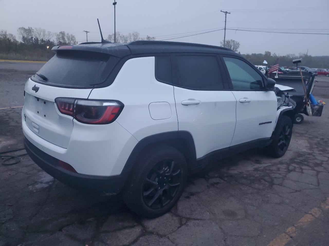 JEEP COMPASS LATITUDE