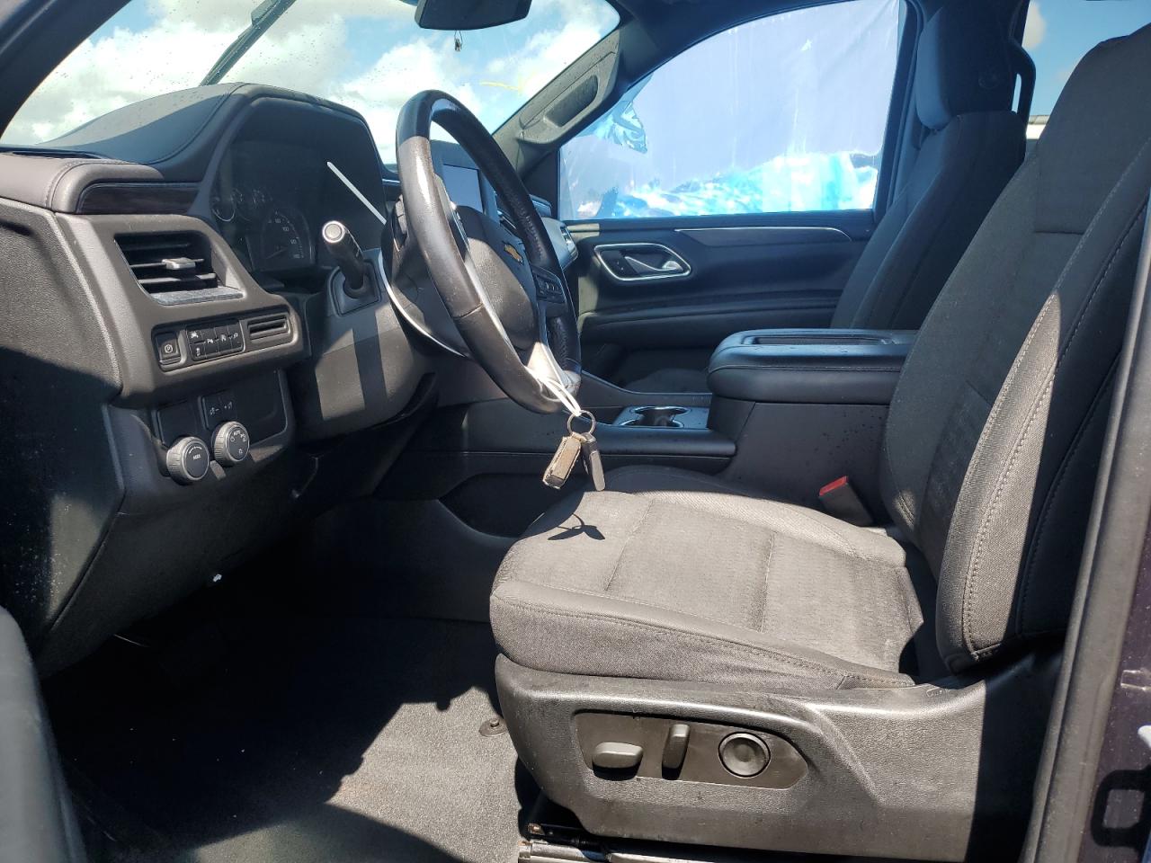 CHEVROLET TAHOE C1500 LS