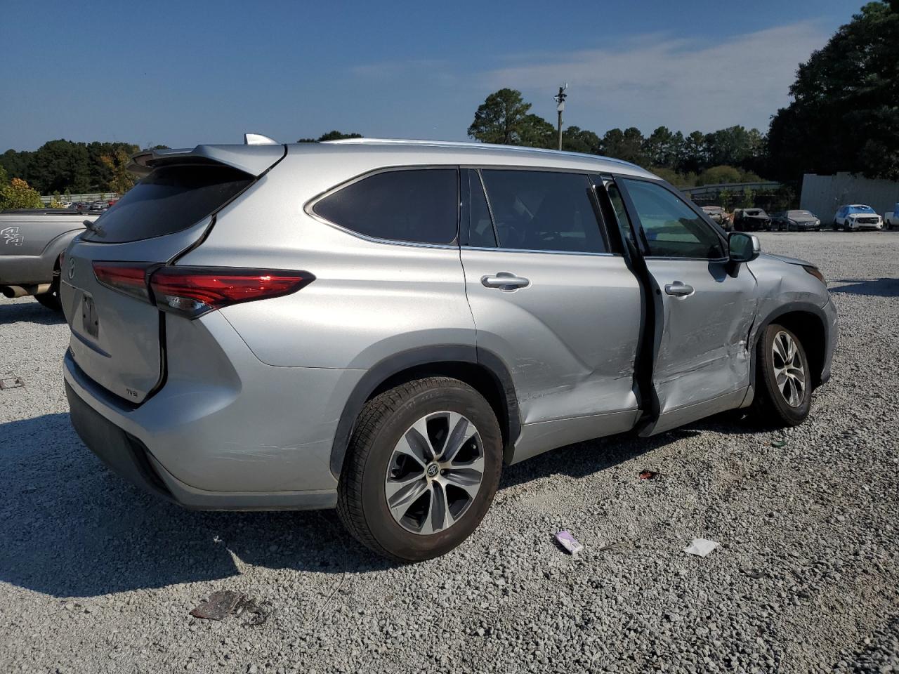 TOYOTA HIGHLANDER XLE