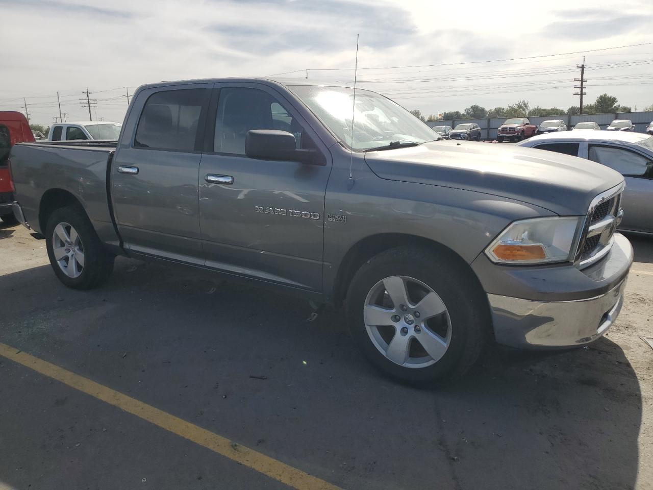 DODGE RAM 1500 SLT