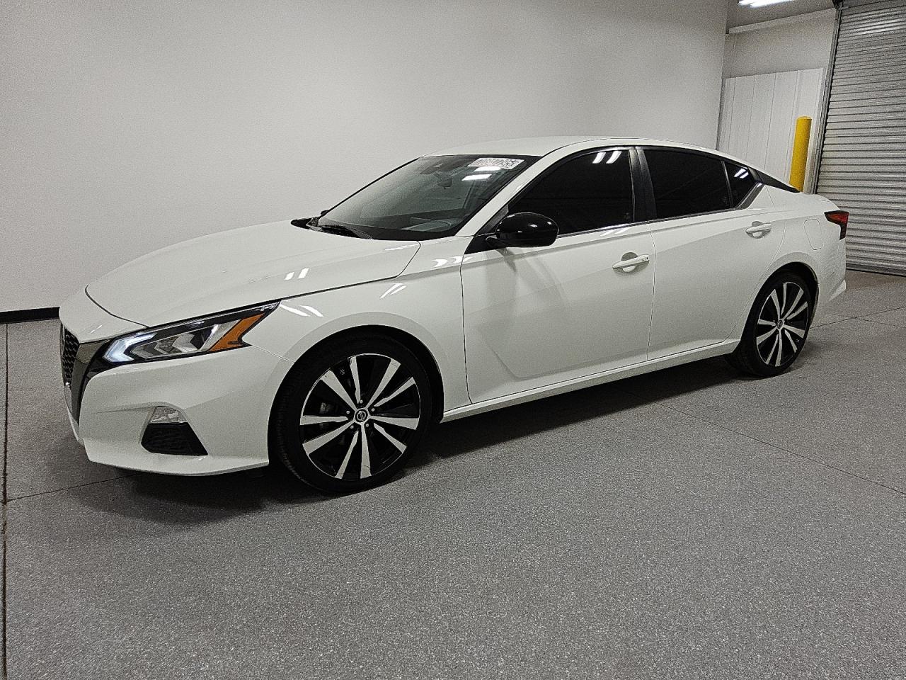 NISSAN ALTIMA SR