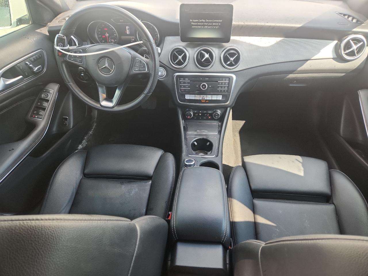 MERCEDES-BENZ GLA-CLASS 250