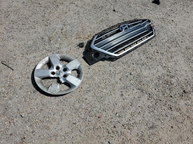 2018 HYUNDAI ELANTRA - 5NPD84LF1JH324998